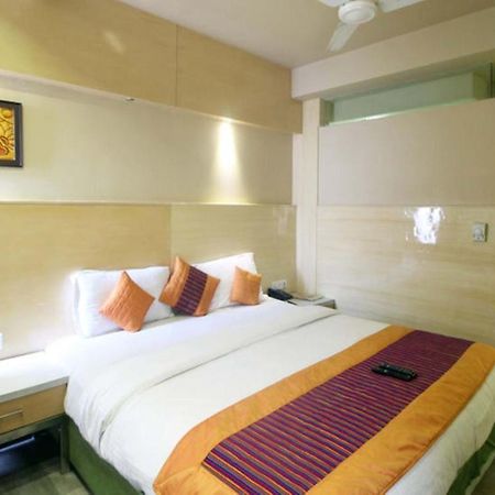 Hotel O Mahipalpur Inn New Delhi Bagian luar foto