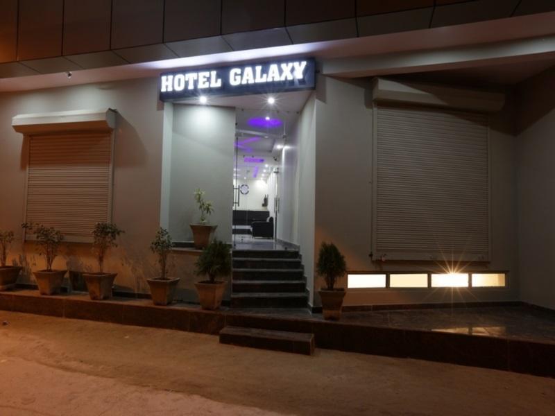 Hotel O Mahipalpur Inn New Delhi Bagian luar foto