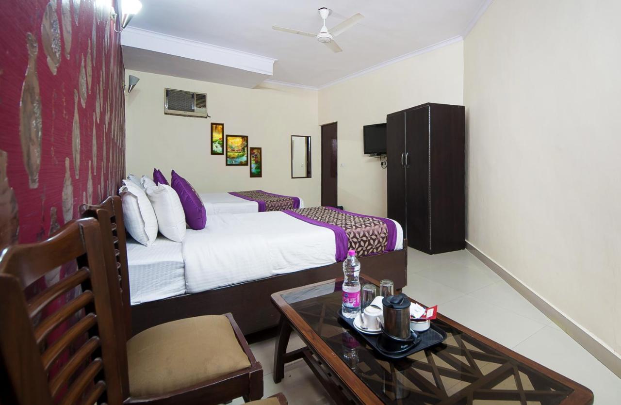 Hotel O Mahipalpur Inn New Delhi Bagian luar foto
